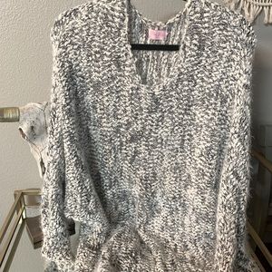 Pink Lily XL EXTREMELY SOFT black & white oversized fuzzy sweater